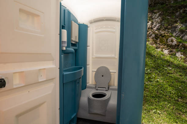 Best Construction site porta potty rental  in Ledgewood, NJ